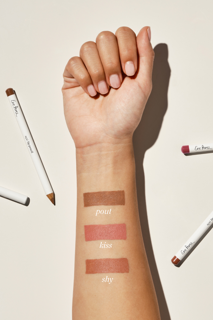 ErePerez-AcaiLipPencil-640x960-WEB-All8