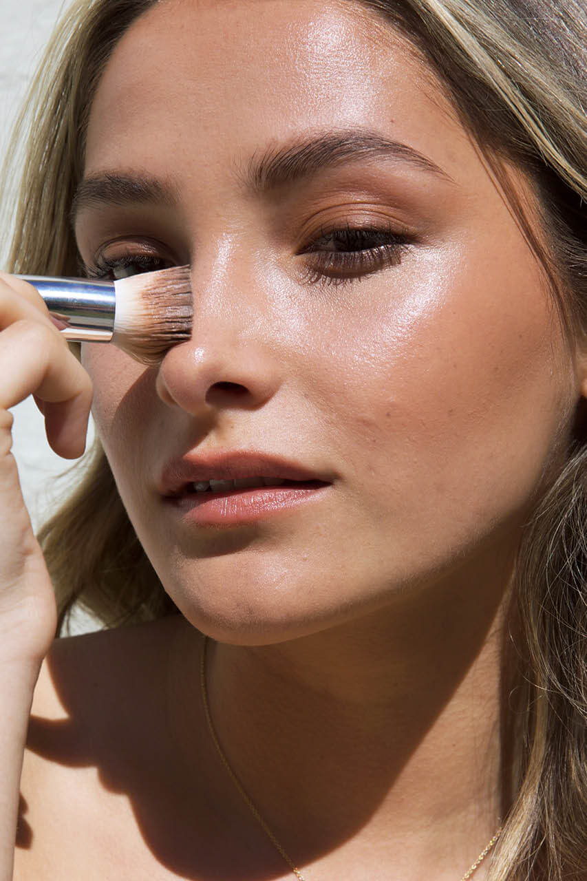 clean_beauty_mekeup_bronzer_ere_perez