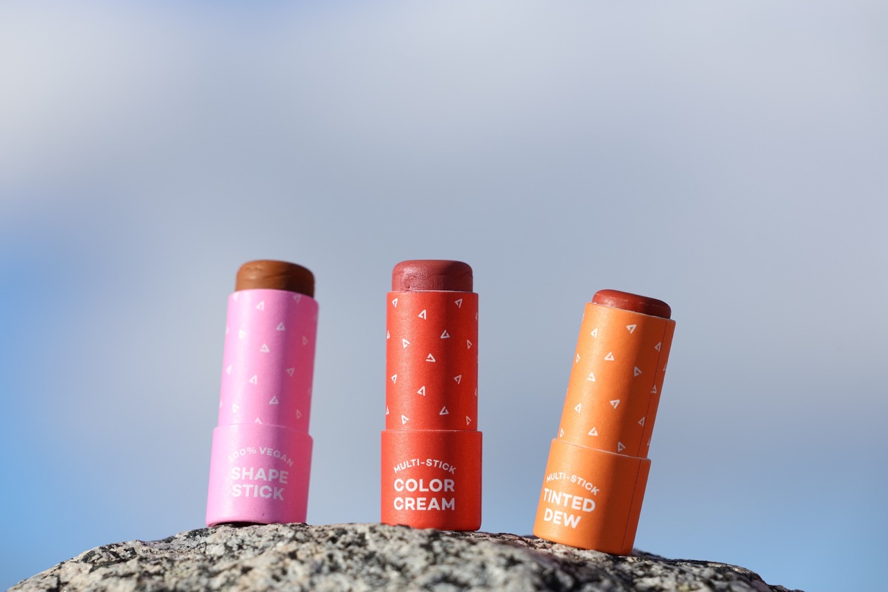 Axiology-prirodni-makeup-bio-liceni